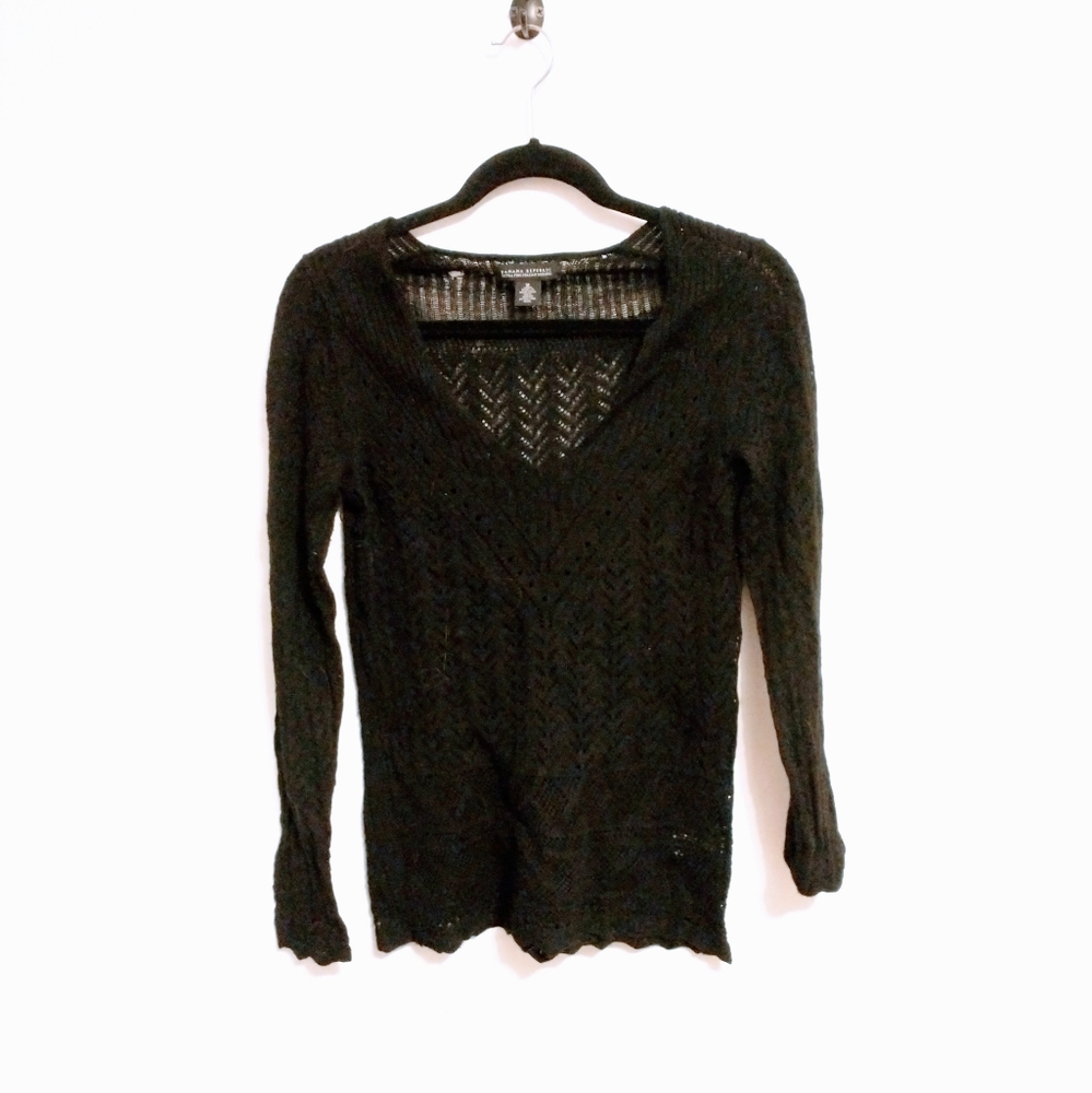 Banana Republic black merino extra fine wool sweater. Size medium, mild wear, s